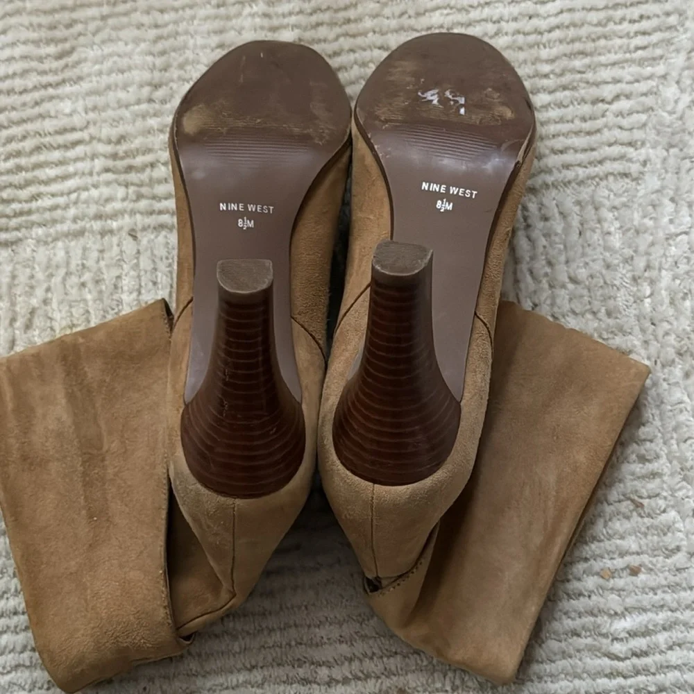 Nine West Pegeen‎ suede boots above ankle booties heels Sz 8 1/2